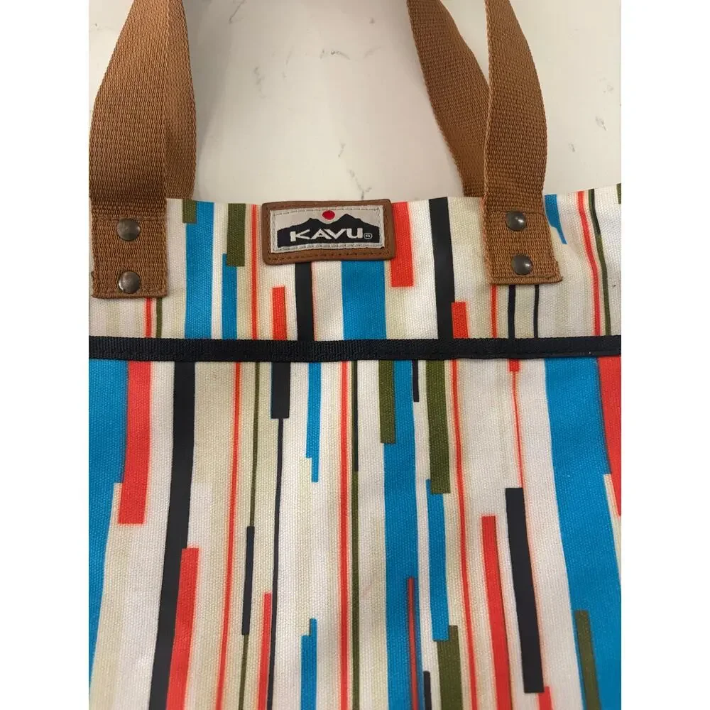 KAVU Women's striped Babette Bag, adventure tote daily use/travel. 16x13.5 in